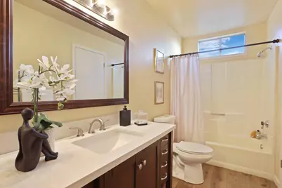 8215 Manhattan Drive, Stockton, CA 95210 - Photo 28