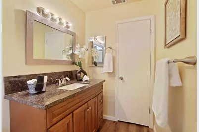 8215 Manhattan Drive, Stockton, CA 95210 - Photo 34