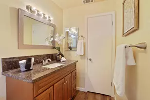 8215 Manhattan Dr, Stockton, CA 95210 - Photo 34