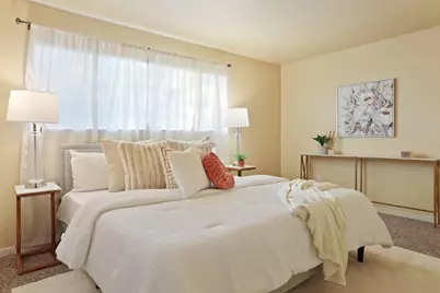 8215 Manhattan Drive, Stockton, CA 95210 - Photo 26