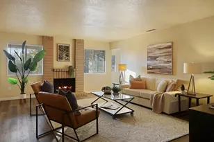 8215 Manhattan Dr, Stockton, CA 95210 - Photo 6