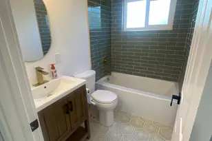8936 Fashion Dr, Sacramento, CA 95826 - Photo 8