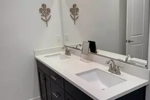 7009 Fox Trot Wy, Roseville, CA 95747 - Photo 32