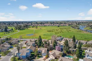 19 Whitestone Ct, Elk Grove, CA 95758 - Photo 42