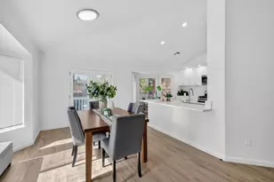 19 Whitestone Ct, Elk Grove, CA 95758 - Photo 4