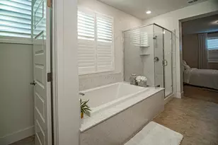 10352 Charles Morris Wy, Elk Grove, CA 95757 - Photo 14