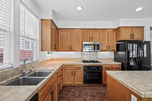 2764 Rogue River Cir, West Sacramento, CA 95691 - Photo 18