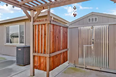 935 Mono Street, Manteca, CA 95337 - Photo 72