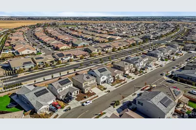 15272 Flycatcher Drive, Lathrop, CA 95330 - Photo 34