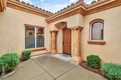 100 Palomares, Roseville, CA 95747 - Photo 4