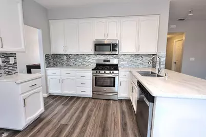 975 Rossburn Way, Galt, CA 95632 - Photo 14