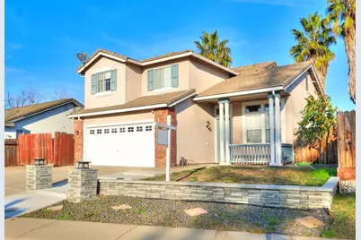 975 Rossburn Way, Galt, CA 95632 - Photo 2