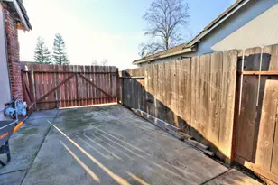 975 Rossburn Way, Galt, CA 95632 - Photo 60