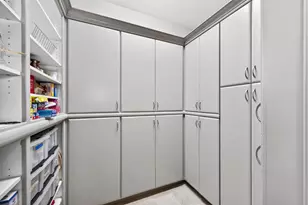 818 Sierra Oaks Vista Ln, Sacramento, CA 95864 - Photo 18