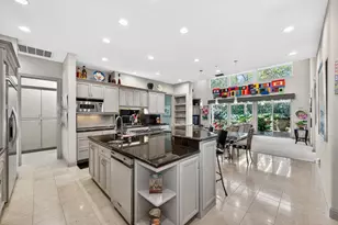 818 Sierra Oaks Vista Ln, Sacramento, CA 95864 - Photo 16