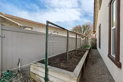 2419 Belle Glade Lane, Manteca, CA 95336 - Photo 38