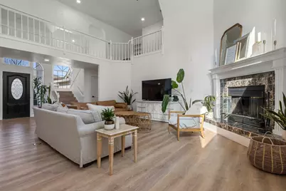 19404 Fawn Drive, Woodbridge, CA 95258 - Photo 8