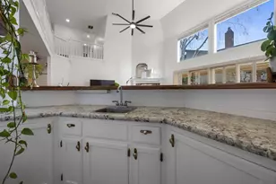 19404 Fawn Dr, Woodbridge, CA 95258 - Photo 10