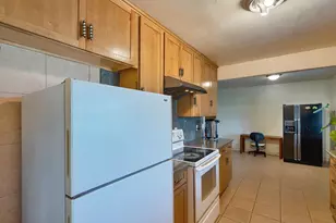 8208 Dierks Rd, Sacramento, CA 95830 - Photo 16