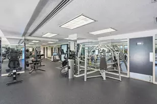 6363 Christie Ave, Emeryville, CA 94608 - Photo 8