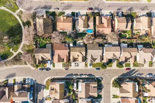 9820 Spring View Way, Elk Grove, CA 95757 - Photo 42