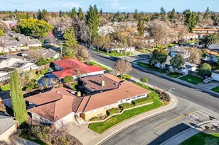 5940 Gloria Dr, Sacramento, CA 95822 - Photo 42