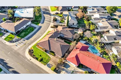 5940 Gloria Drive, Sacramento, CA 95822 - Photo 20