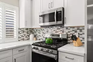 205 Briarcliff Dr, Folsom, CA 95630 - Photo 18