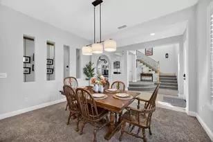 5204 Crown Bench Cir, Elk Grove, CA 95757 - Photo 12