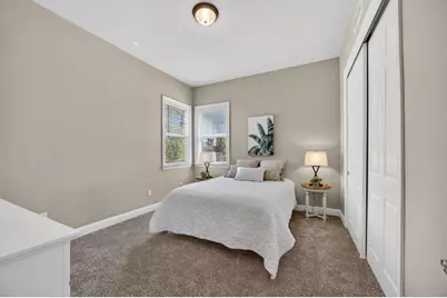 5204 Crown Bench Circle, Elk Grove, CA 95757 - Photo 18