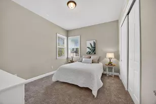 5204 Crown Bench Cir, Elk Grove, CA 95757 - Photo 18