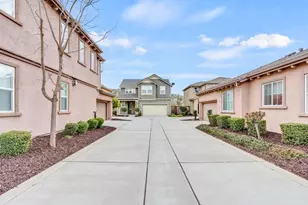 9433 Vintner Cir, Patterson, CA 95363 - Photo 2