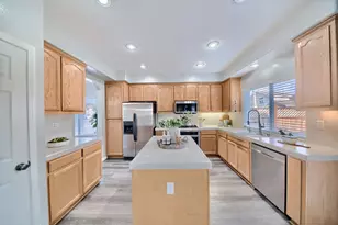 1176 Junction Dr, Manteca, CA 95337 - Photo 12