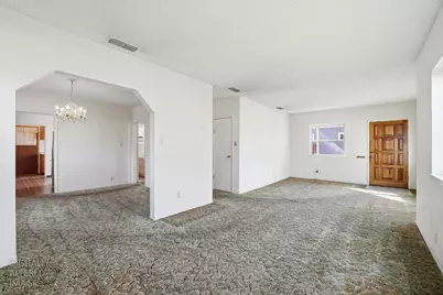 1301 36th Street, Sacramento, CA 95816 - Photo 6