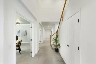 1047 Elsworth Way, Folsom, CA 95630 - Photo 4