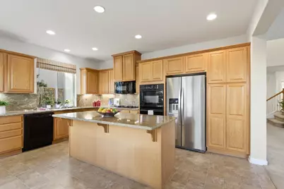 1047 Elsworth Way, Folsom, CA 95630 - Photo 18