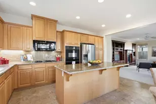 1047 Elsworth Way, Folsom, CA 95630 - Photo 22