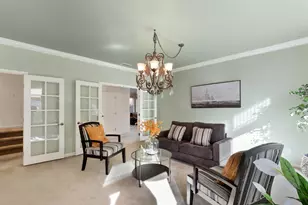 1047 Elsworth Way, Folsom, CA 95630 - Photo 8