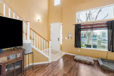 8921 Altameda Place, Elk Grove, CA 95758 - Photo 4