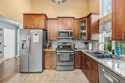 8921 Altameda Place, Elk Grove, CA 95758 - Photo 10