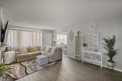 301 S Emerald Avenue, Modesto, CA 95351 - Photo 2