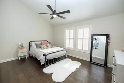 2220 Castleview Drive, Turlock, CA 95382 - Photo 30