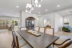 2701 Robinson Creek Ln, Elk Grove, CA 95758 - Photo 14