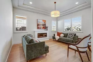 2701 Robinson Creek Ln, Elk Grove, CA 95758 - Photo 6