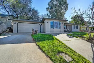 214 Alta Dr, Auburn, CA 95603 - Photo 2