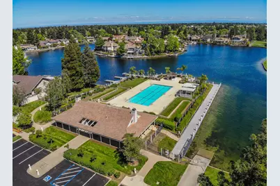 9513 Laguna Lake Way, Elk Grove, CA 95758 - Photo 80