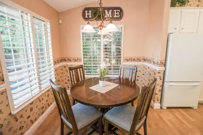 9513 Laguna Lake Way, Elk Grove, CA 95758 - Photo 22