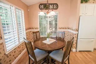 9513 Laguna Lake Way, Elk Grove, CA 95758 - Photo 22