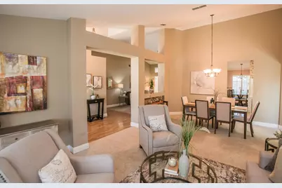 9513 Laguna Lake Way, Elk Grove, CA 95758 - Photo 12