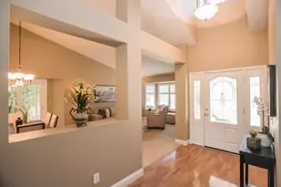9513 Laguna Lake Way, Elk Grove, CA 95758 - Photo 8
